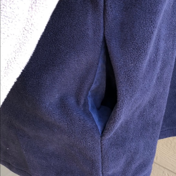 Entro Fuzzy Pull Over - Picture 5 of 6